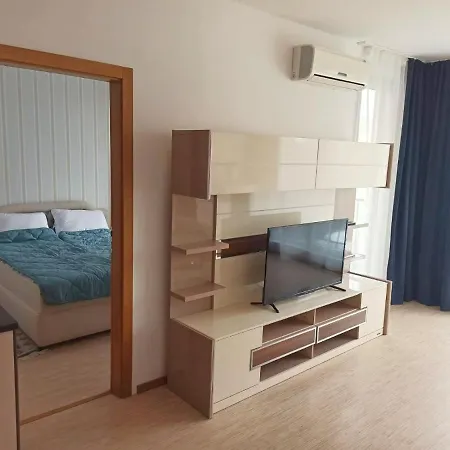 Apartamento Cozy Apartament In Sunny View Central Complex